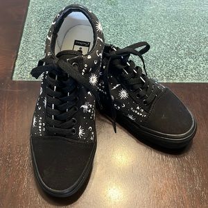 Vans Customs Scorpio sneaks